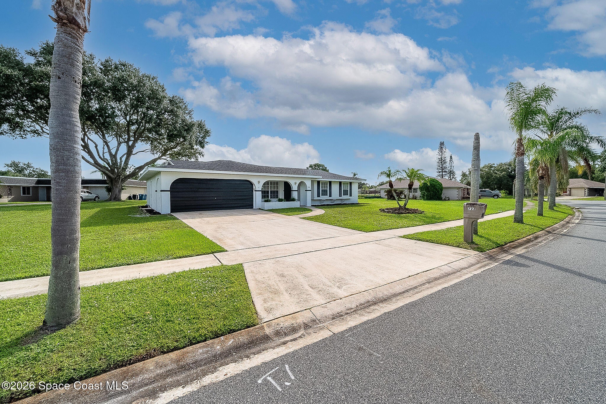 722 Apollo Cir, Palm Bay, FL 32905 photo