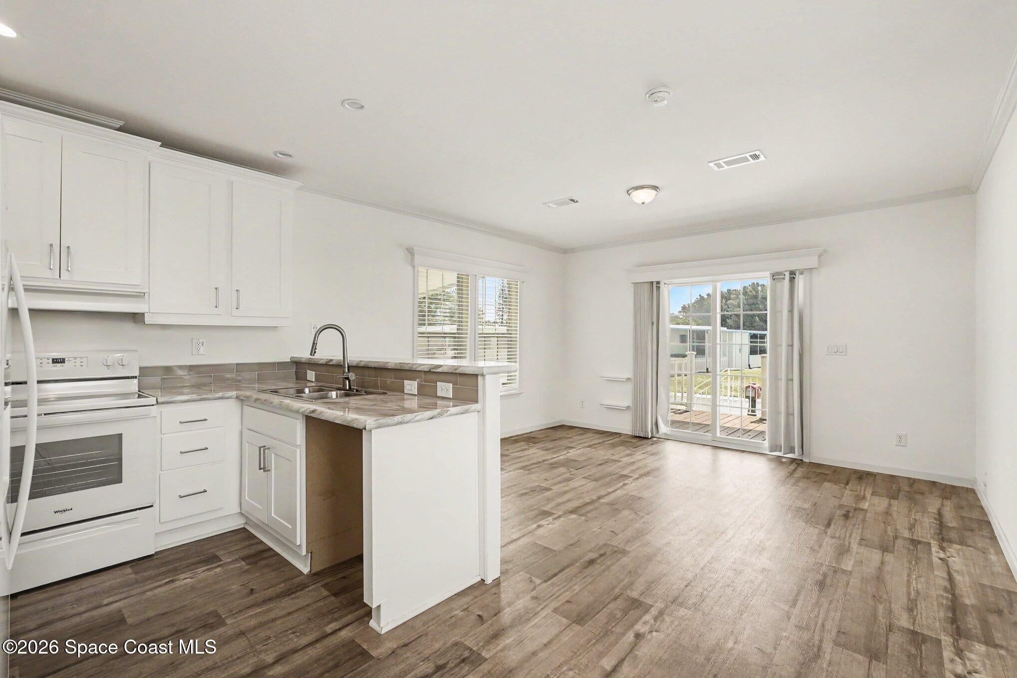 220 Blossom Ln, Palm Bay, FL 32907 photo