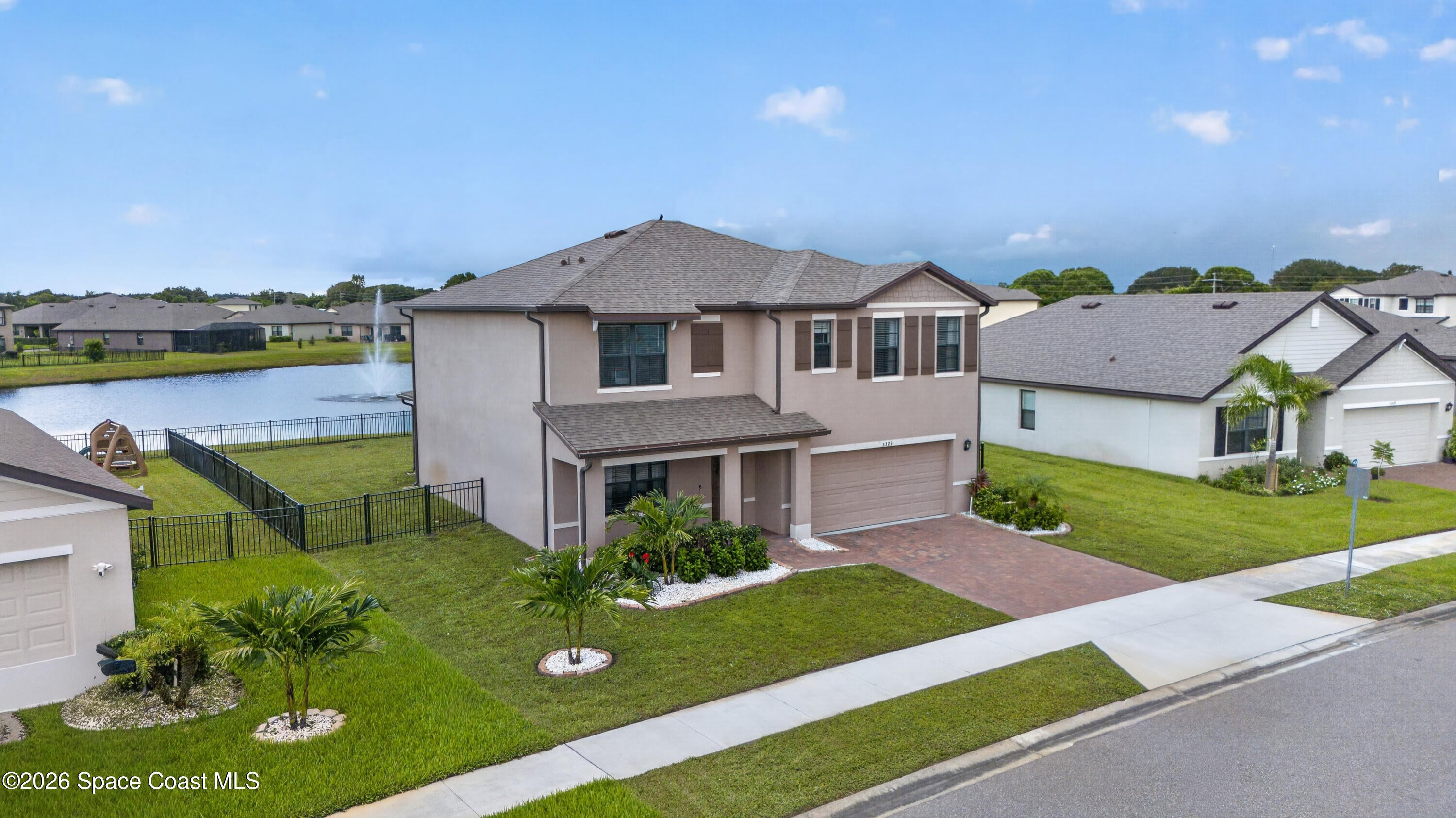 5329 Waterfall Pl, Grant, FL 32949 photo