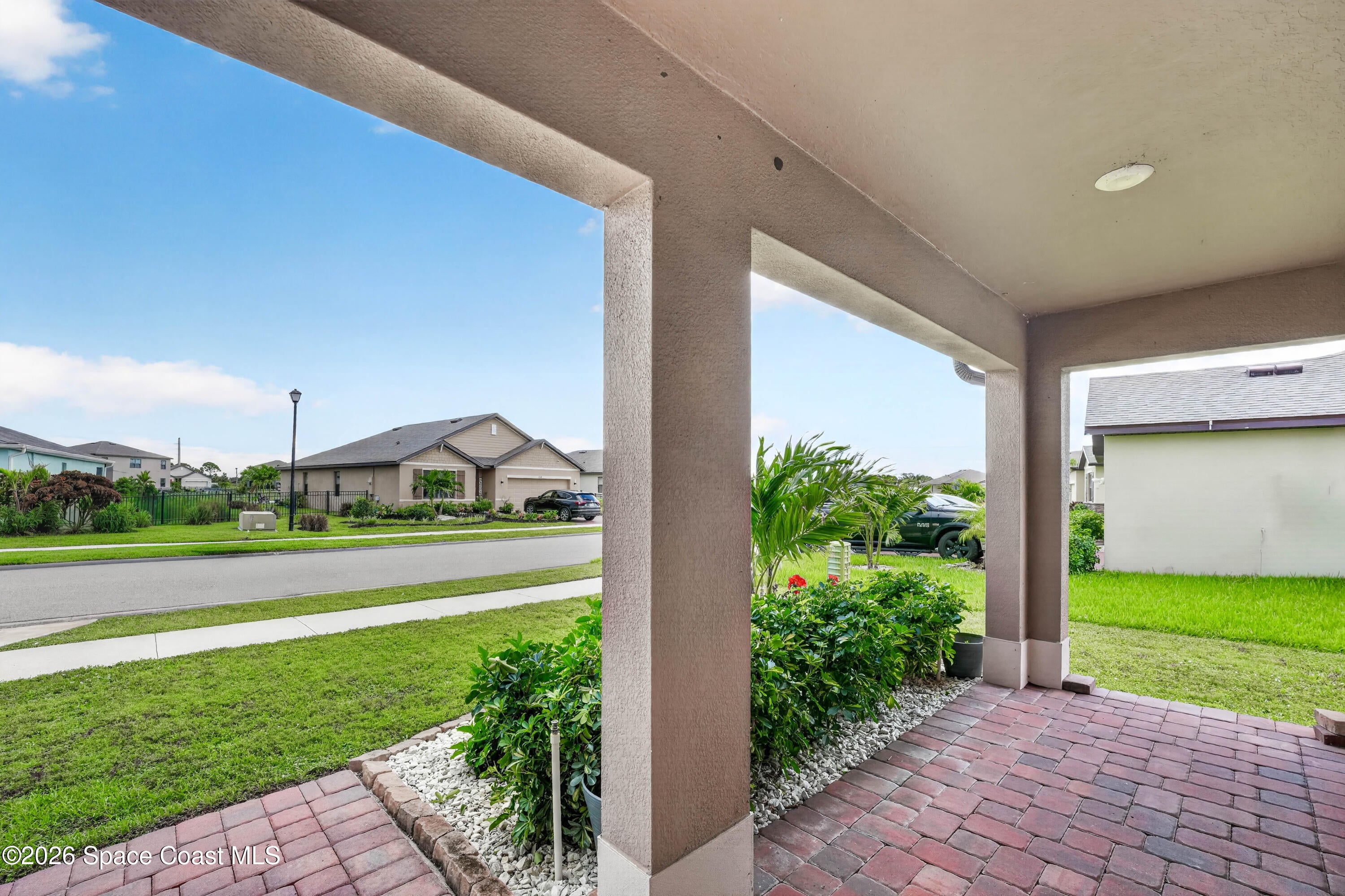 5329 Waterfall Pl, Grant, FL 32949 photo