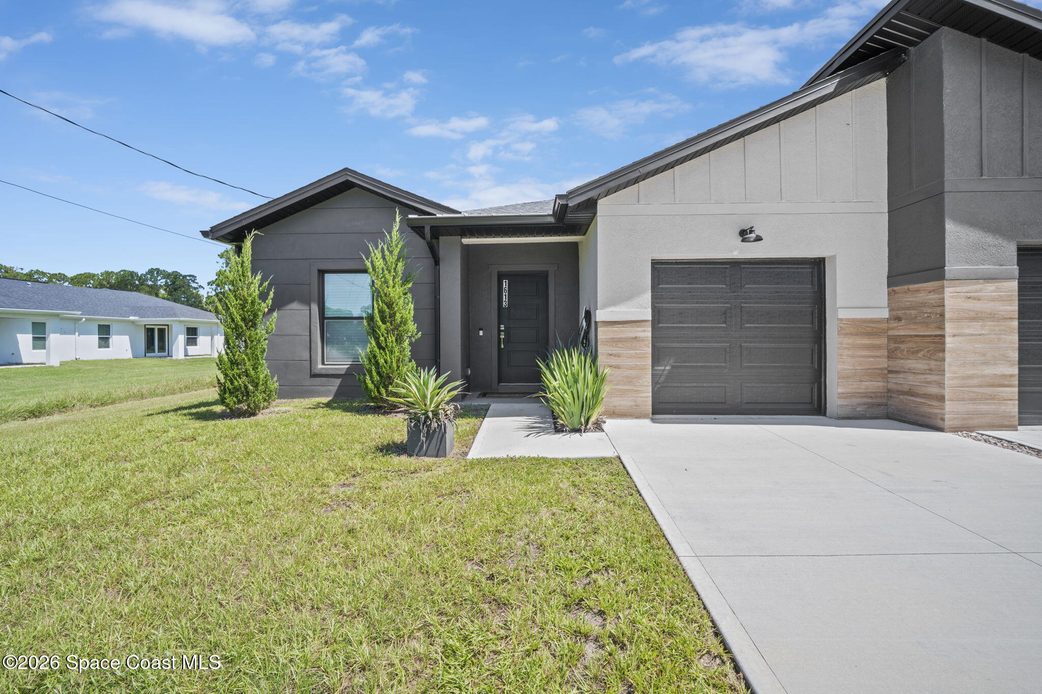 1611 1613 Chamorro St, Palm Bay, FL 32909 photo