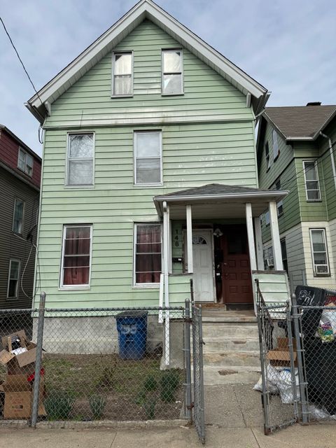 Triplex in New Haven CT 148 Plymouth Street.jpg