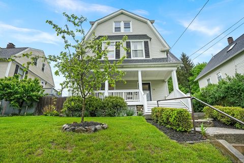 Single Family Residence in Danbury CT 79 W Wooster Street.jpg