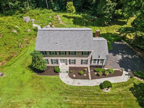 Single Family Residence in Danbury CT 3A Boyce Road.jpg