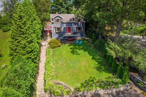 Single Family Residence in Danbury CT 153 40 Acre Mountain Road.jpg