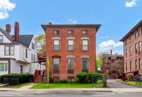 Condominium in Hartford CT 39 Wethersfield Avenue.jpg