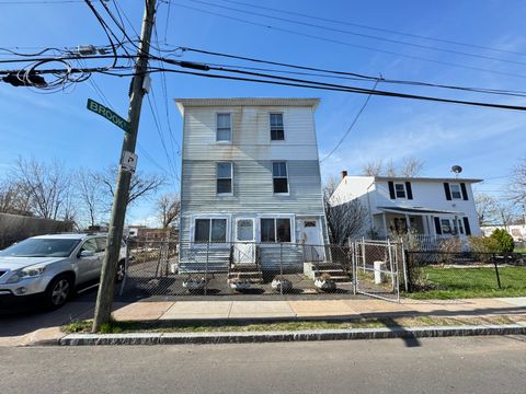 Triplex in Hartford CT 29-31 Liberty Street.jpg