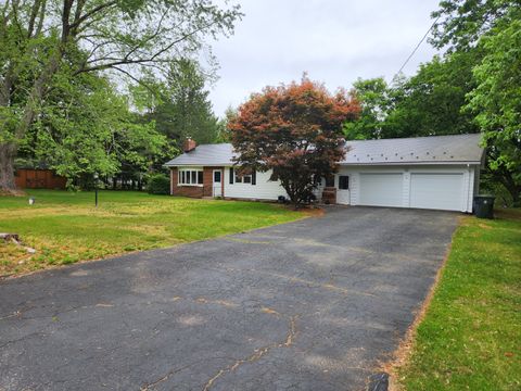 Single Family Residence in Windham CT 12 Chena Drive.jpg