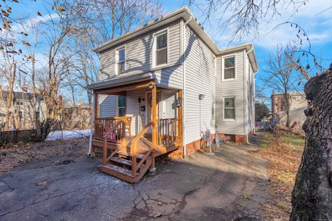 Duplex in Hartford CT 576A Zion Street.jpg