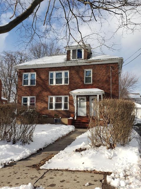 Duplex in Hartford CT 111 Westbourne Parkway.jpg