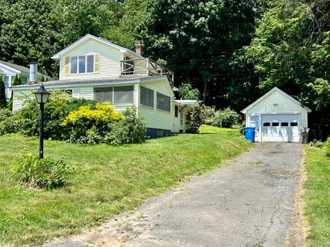 Single Family Residence in Bristol CT 27 Donovan Court.jpg