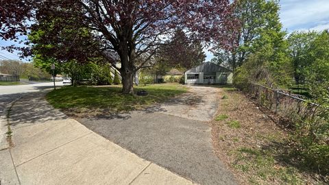  in Windham CT 7 Natchaug Street.jpg