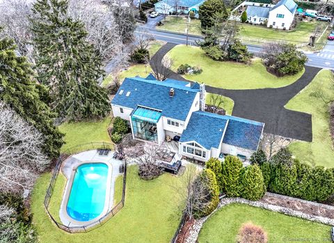 Single Family Residence in Norwalk CT 63 Toilsome Avenue.jpg