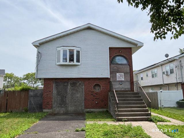 13 Merril Pl, Unknown NY City, NY 11096