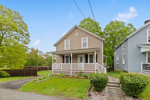 Single Family Residence in Windham CT 41 Gifford Avenue.jpg