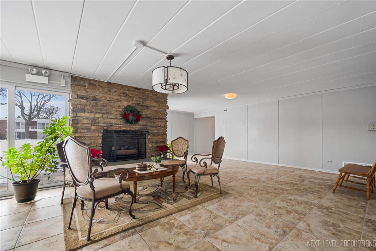 127 N Wolf Road #60A, Wheeling, IL 60090 | MLS# 12553512 Cameo Terrace ...