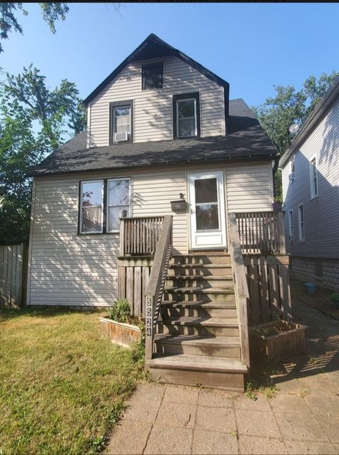Single Family Residence in Chicago IL 5524 W Iowa Street.jpg
