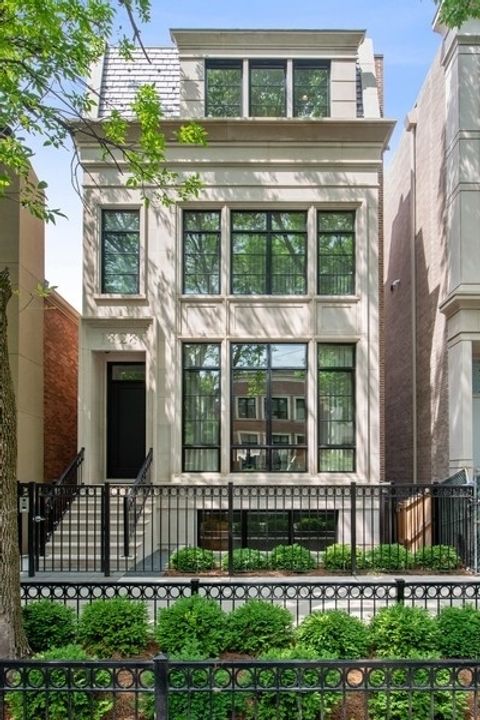 Single Family Residence in Chicago IL 1828 N FREMONT Street.jpg