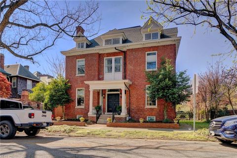 Single Family Residence in Norfolk VA 511 Colonial Avenue.jpg