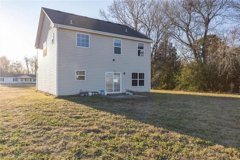 Single Family Residence in South Mills NC 1290 HIGHWAY 343 N Hwy 26.jpg