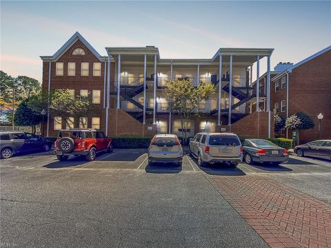 Single Family Residence in Norfolk VA 203 WESTOVER Avenue #302.jpg