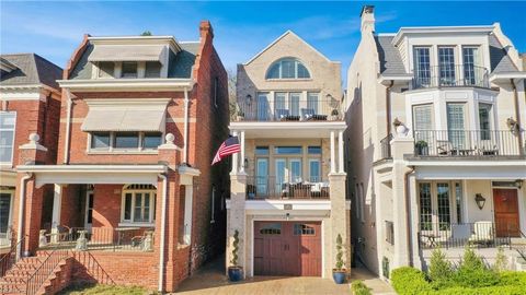 Single Family Residence in Norfolk VA 504 Mowbray Arch.jpg