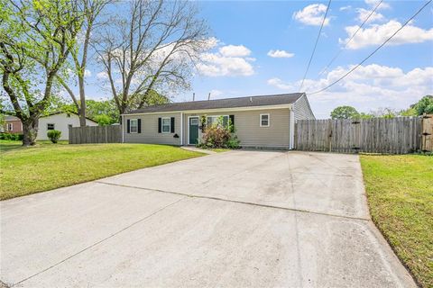 Single Family Residence in Virginia Beach VA 3513 Continental Street.jpg