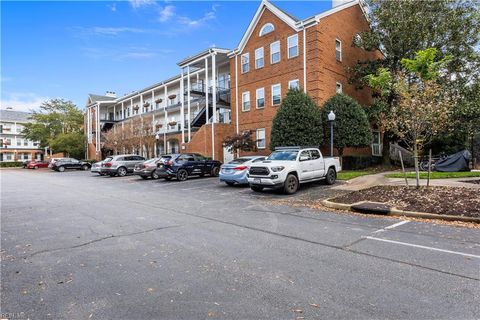 Single Family Residence in Norfolk VA 103 Westover Avenue #301.jpg