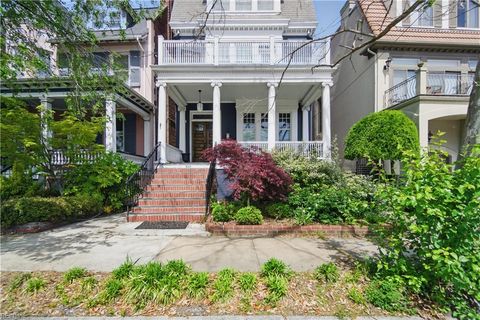 Single Family Residence in Norfolk VA 522 Mowbray Arch.jpg