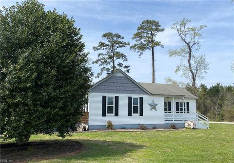 Single Family Residence in Knotts Island NC 140 W Gibbs Road.jpg