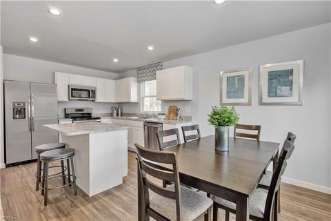 Single Family Residence in Elizabeth City NC 3804 Clyde Street.jpg
