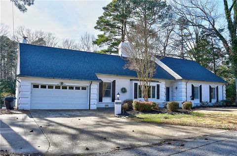 Single Family Residence in Virginia Beach VA 2709 Cattayle Run.jpg