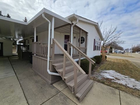 Manufactured Home in Romulus MI 38621 SEMINOLE Court.jpg