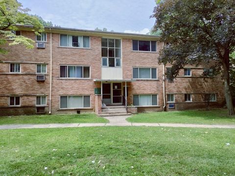 Condominium in Detroit MI 17274 Bentler Street.jpg
