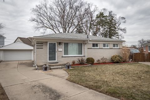 Single Family Residence in Garden City MI 654 MICHELLE Ct.jpg