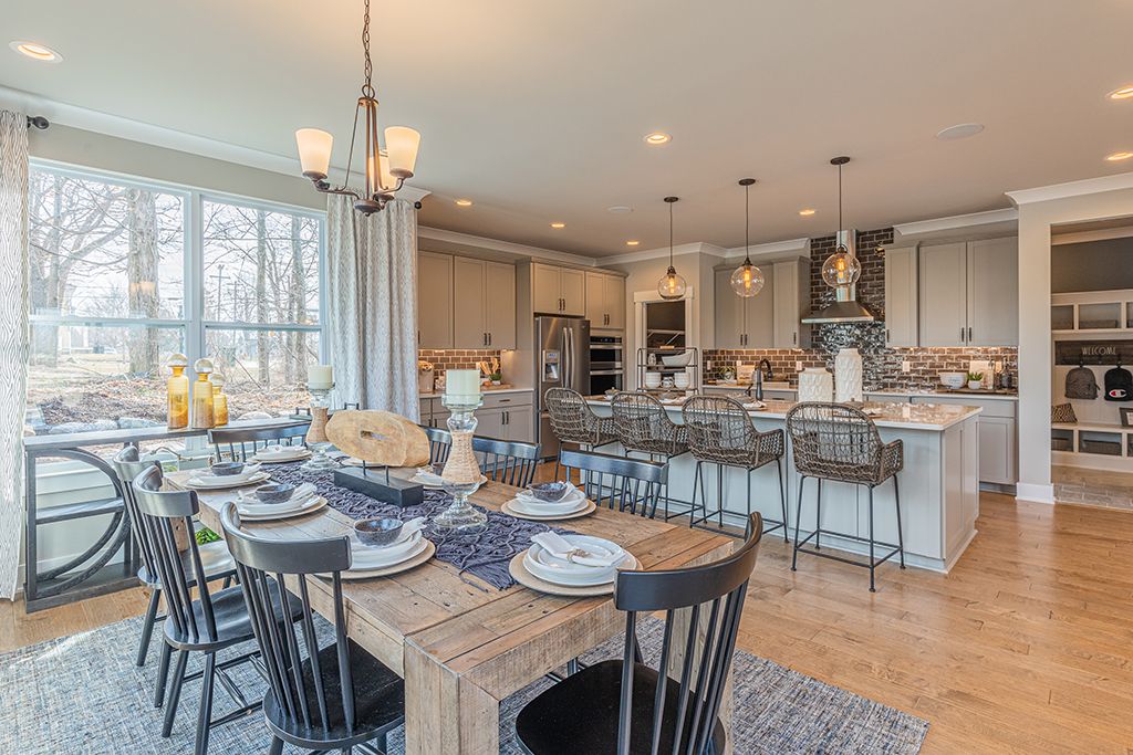 Single Family Residence in Westland Wayne MI 36273 MONROE 31.jpg
