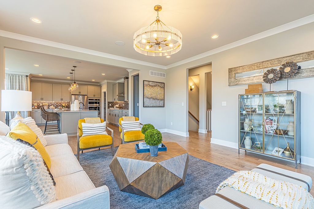Single Family Residence in Westland Wayne MI 36273 MONROE 19.jpg