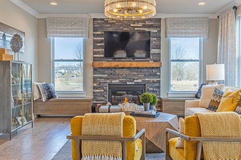 Single Family Residence in Westland Wayne MI 36273 MONROE 16.jpg