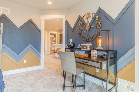 Single Family Residence in Westland Wayne MI 36273 MONROE 49.jpg