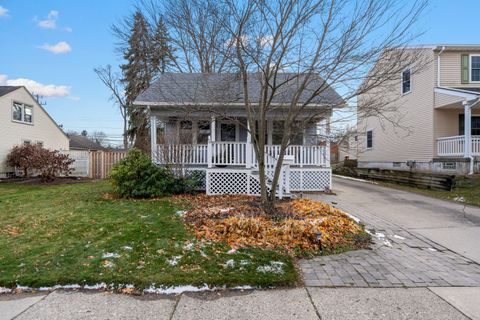 Single Family Residence in Berkley MI 2329 ROSEMONT Road.jpg