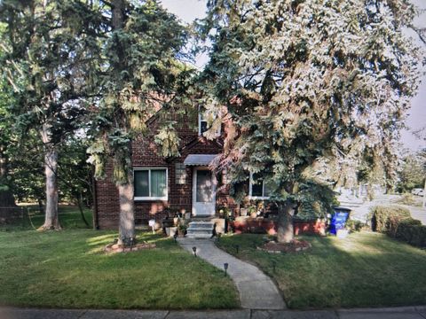 Single Family Residence in Detroit MI 18335 FAUST Avenue.jpg