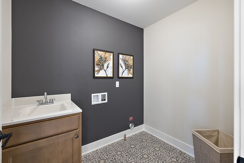 Single Family Residence in Westland_Wayne MI 36302 Madison 15.jpg