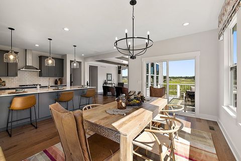 Single Family Residence in Westland_Wayne MI 36302 Madison 36.jpg