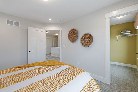 Single Family Residence in Westland_Wayne MI 36302 Madison 2.jpg