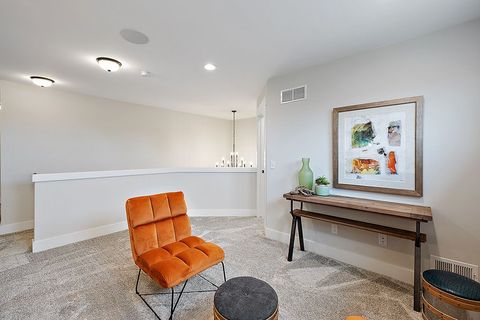 Single Family Residence in Westland_Wayne MI 36302 Madison 43.jpg