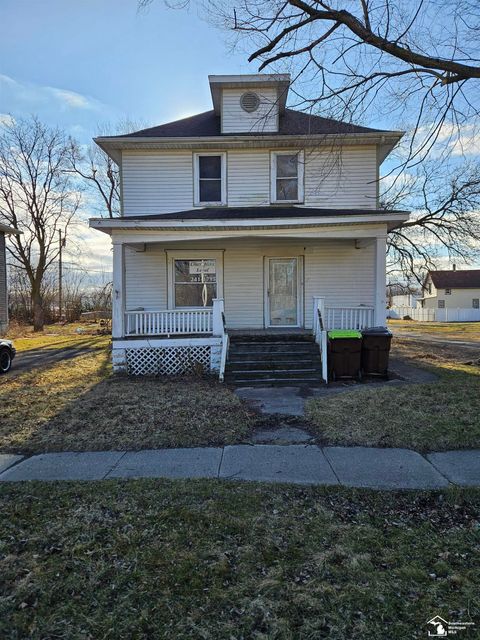 Single Family Residence in Monroe MI 217 Winchester Street.jpg