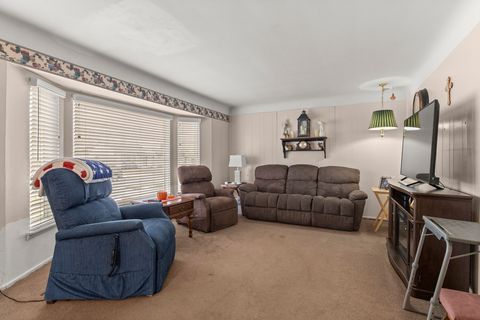 Single Family Residence in Garden City MI 29515 BARTON Street 2.jpg