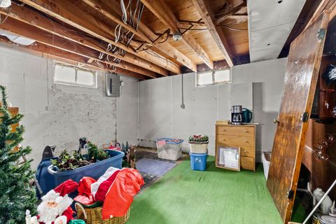Single Family Residence in Garden City MI 29515 BARTON Street 20.jpg