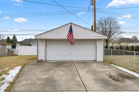 Single Family Residence in Garden City MI 29515 BARTON Street 21.jpg