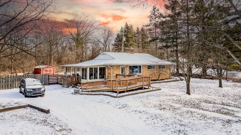 Single Family Residence in Ann Arbor Twp MI 2354 NEWPORT Road.jpg